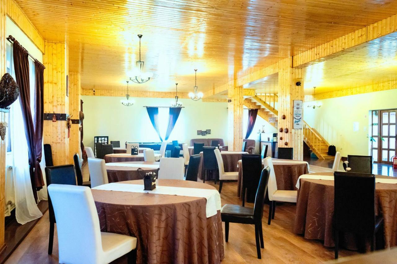 Pensiunea Marmis Riu Barbat Bagian luar foto
